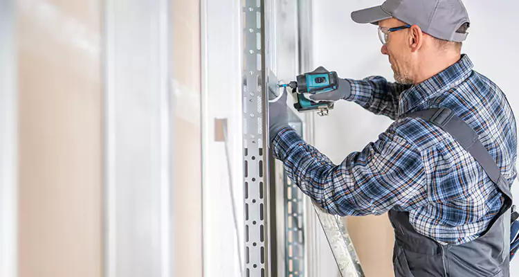 Sliding Door Latch Hardware Repair in Leesburg, FL