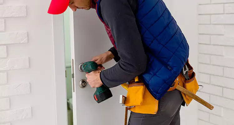 Residential Door Repair in Leesburg, FL